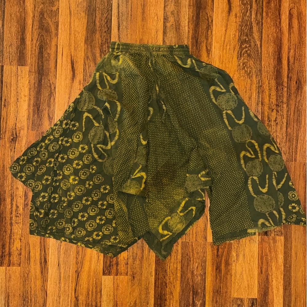 Harempants.com Womens Green Patterned Elastic Waist Wide Boho Skirt
